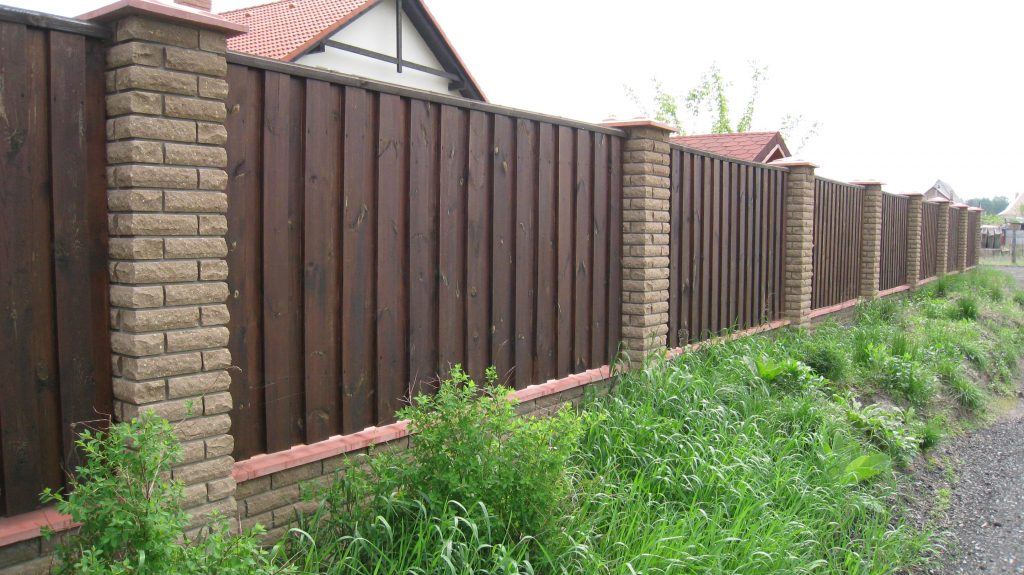Забор из дерева своими руками оригинальные идеи для дачи (63 фото)